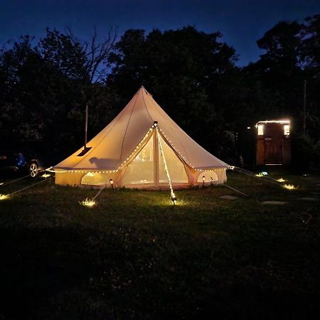 Quex Livery Glamping Birchington-on-Sea Bagian luar foto
