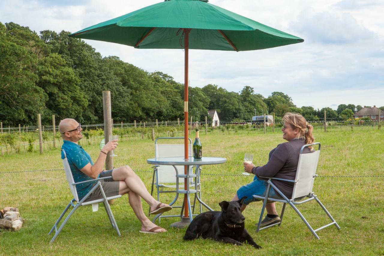 Quex Livery Glamping Birchington-on-Sea Bagian luar foto